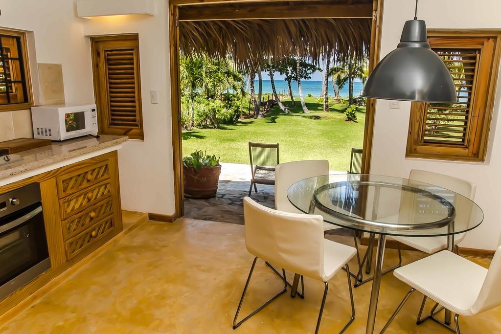 Jasmine La Playita - Ocean Front Lägenhet Las Galeras Exteriör bild